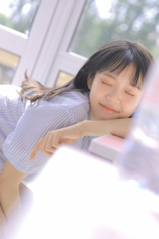 青青河边草剧照